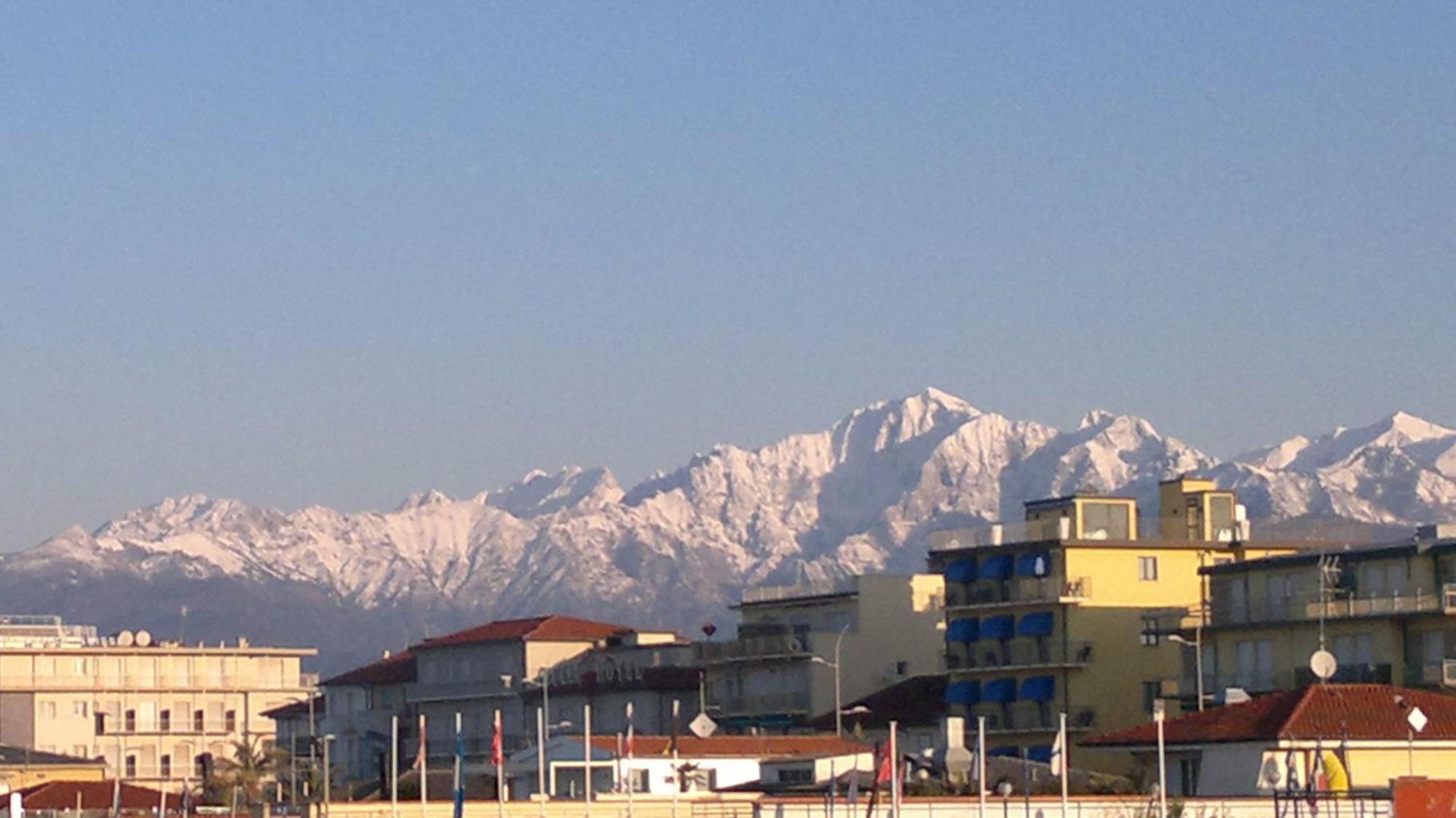 Dependance Dell'Hotel Sole E Mare Camaiore Bagian luar foto