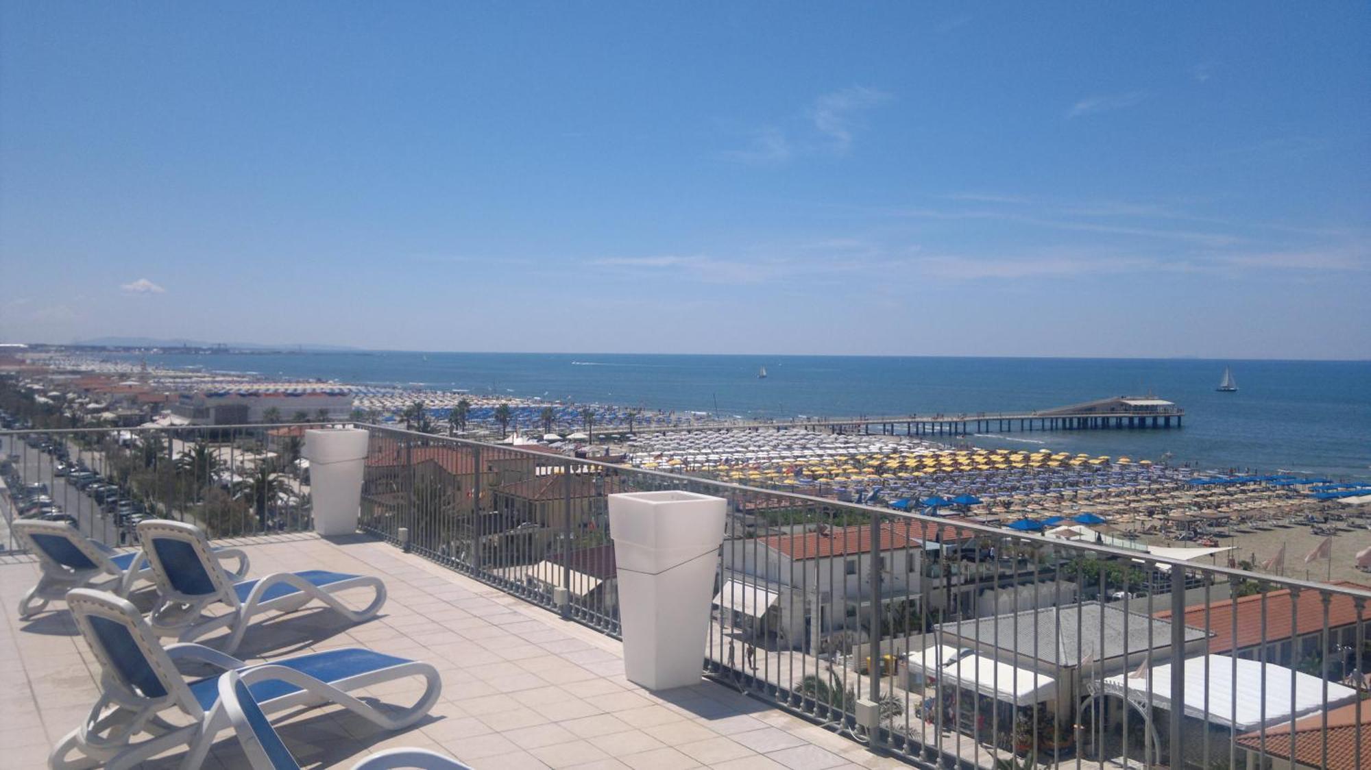 Dependance Dell'Hotel Sole E Mare Camaiore Bagian luar foto