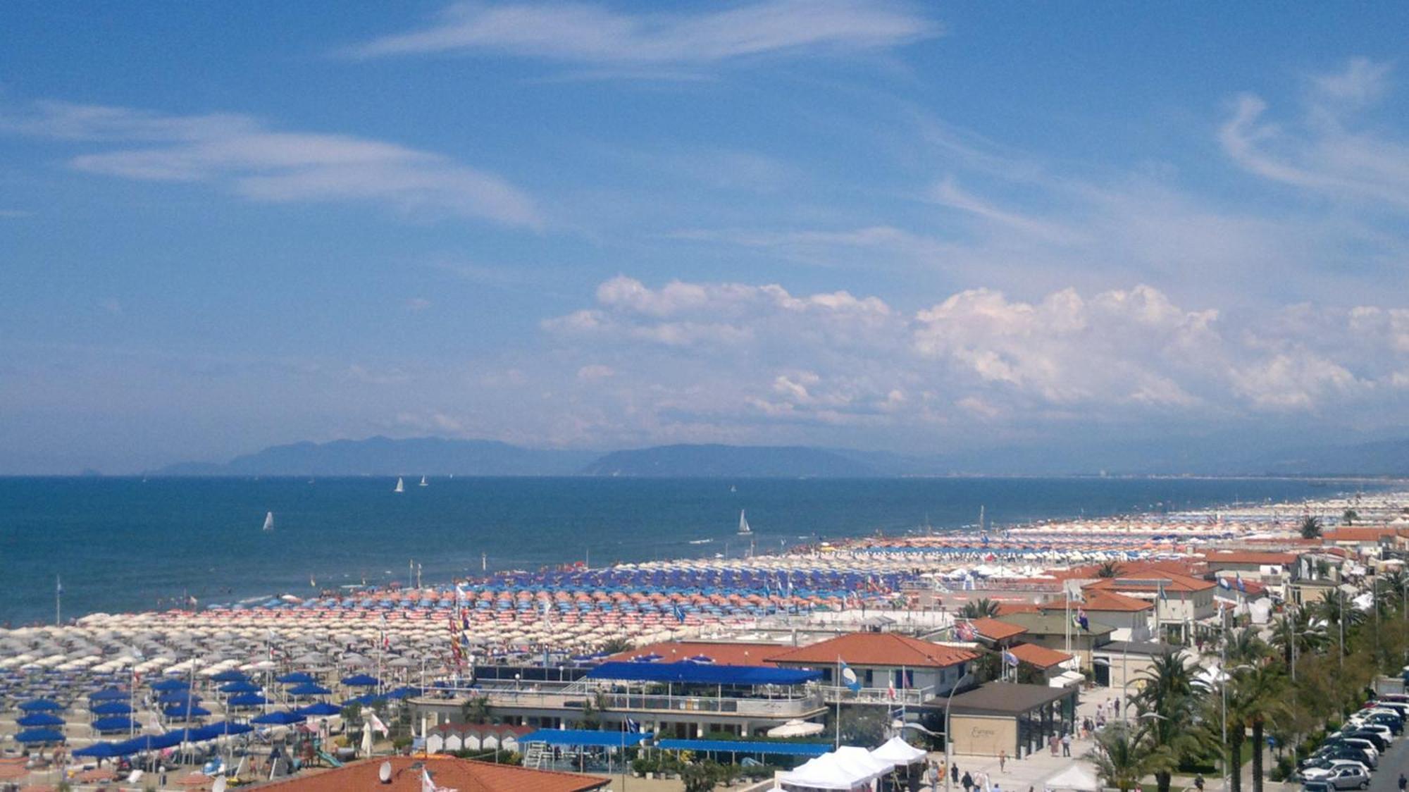 Dependance Dell'Hotel Sole E Mare Camaiore Bagian luar foto