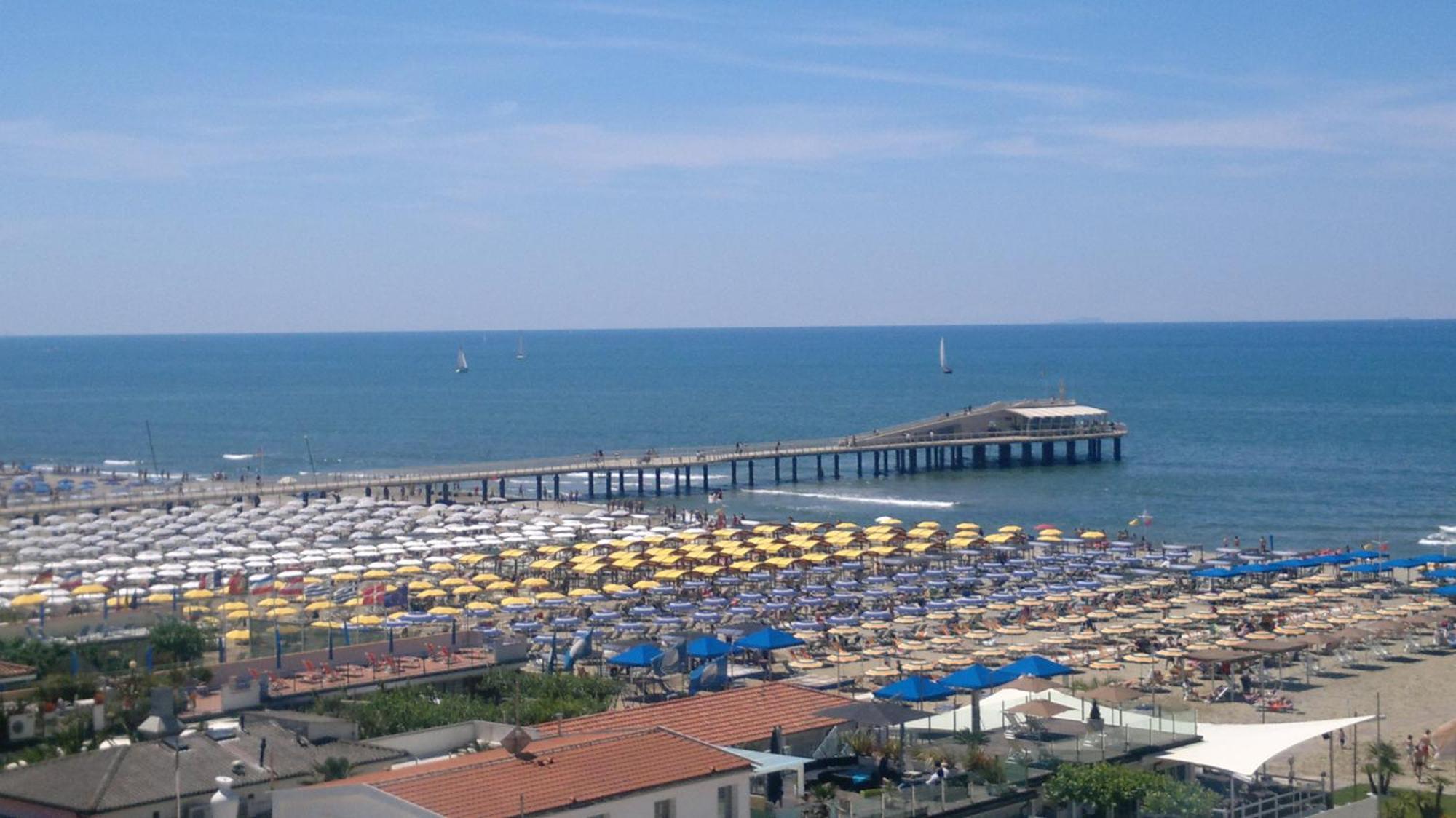 Dependance Dell'Hotel Sole E Mare Camaiore Bagian luar foto