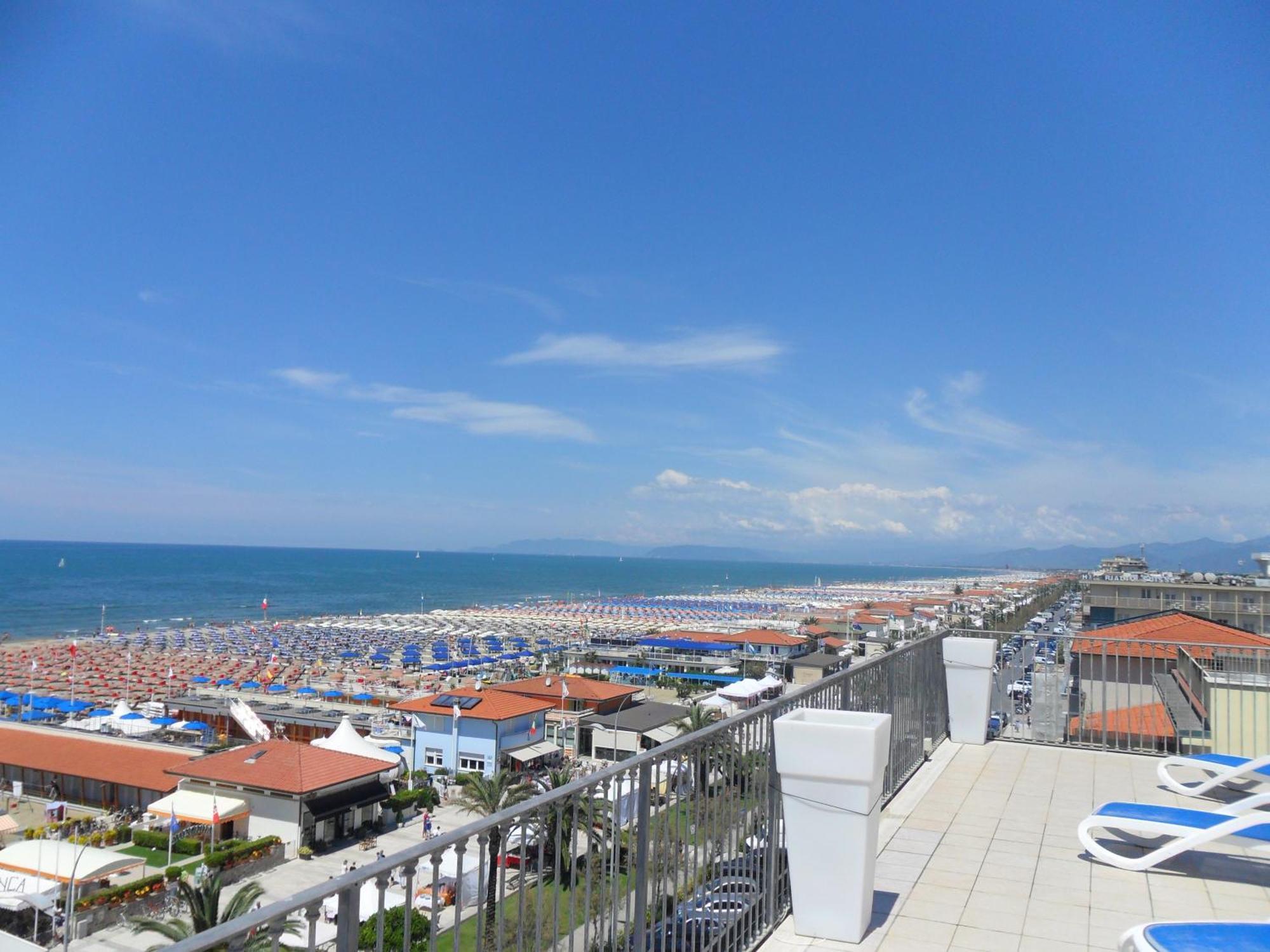 Dependance Dell'Hotel Sole E Mare Camaiore Bagian luar foto